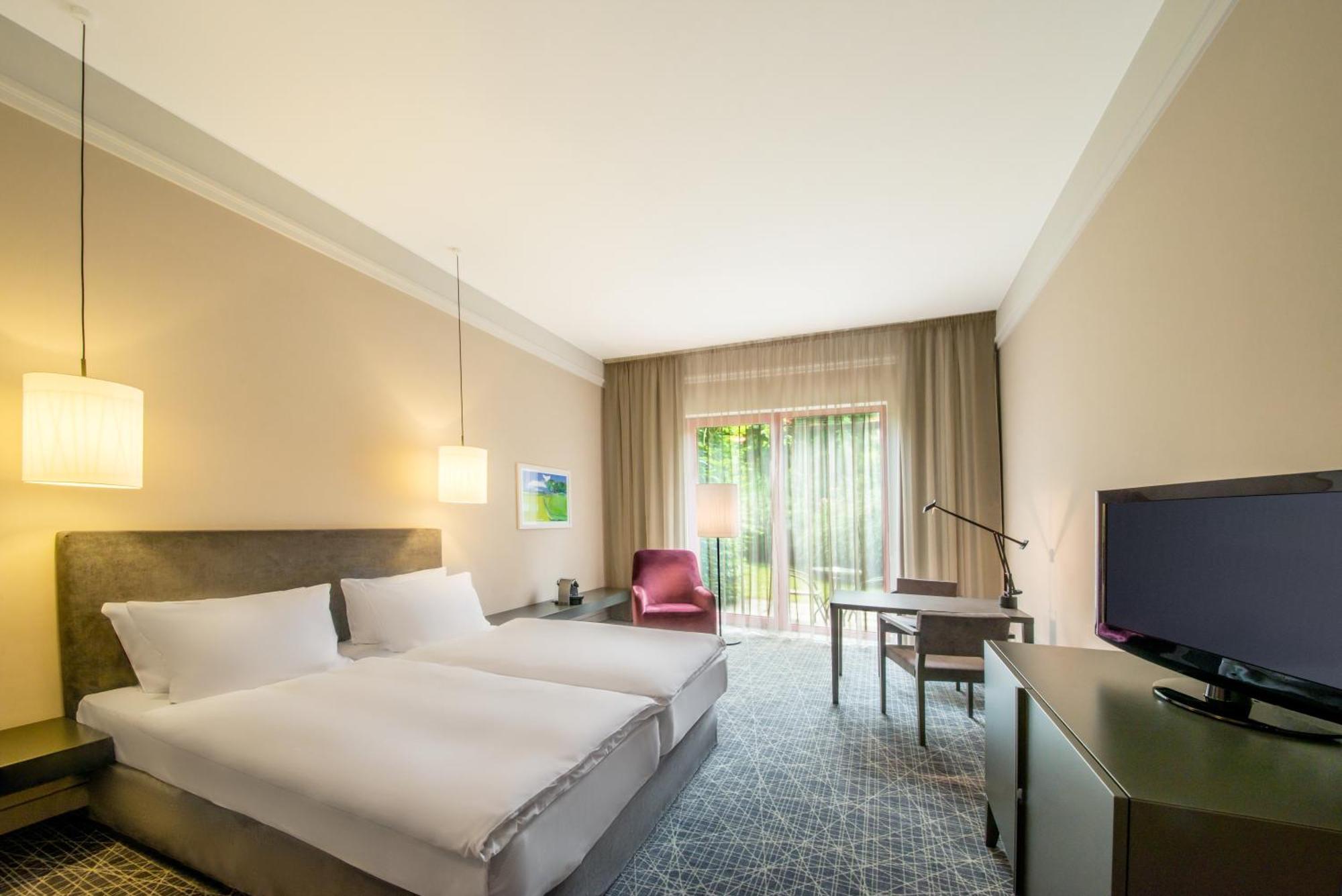 Nh Collection Hotel